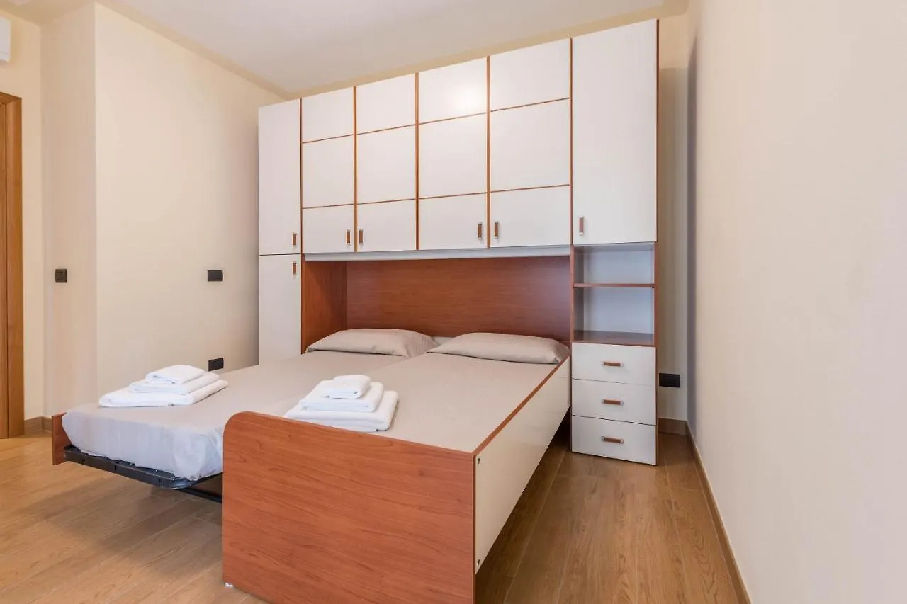 Passioncasa Apartment Torri Del Benaco Italy