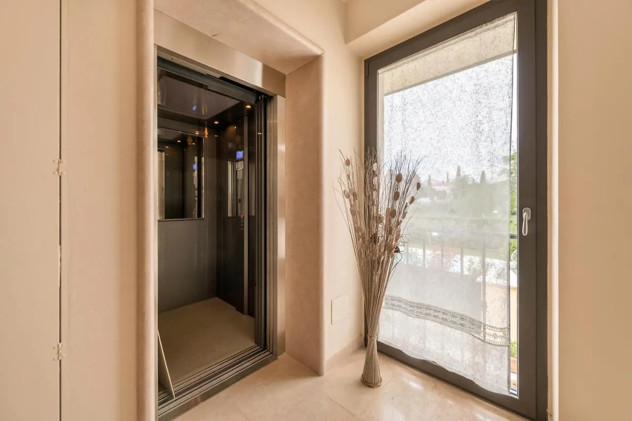 Passioncasa Apartment Torri Del Benaco Italy