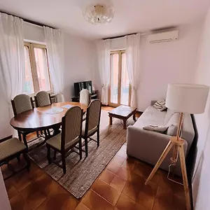 Al Lago, Apartment