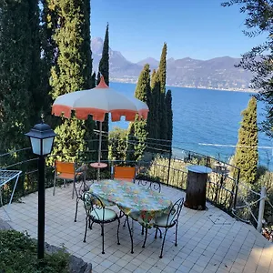 Wonderful View With Pool With Breakfast Gardasee Torri Del Benaco